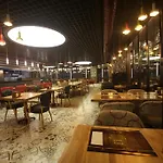 The Corner Hotel 3*