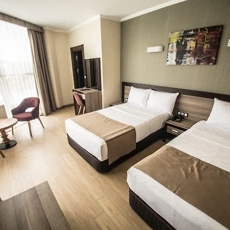 The Corner Hotel Sincan