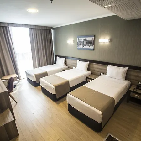 The Corner Hotel Sincan