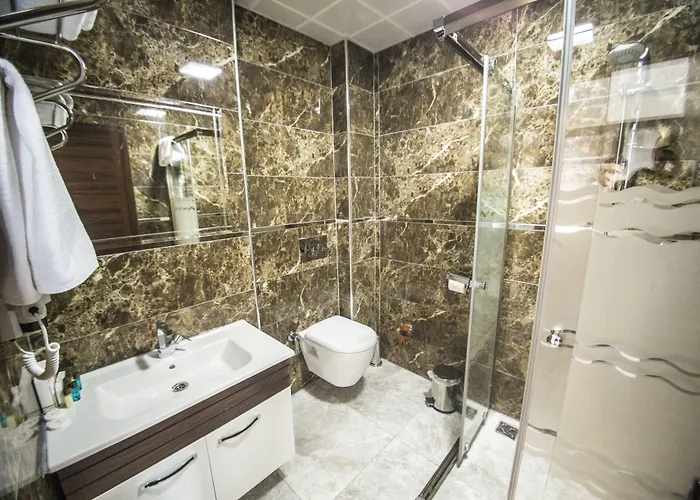 The Corner Hotel Sincan